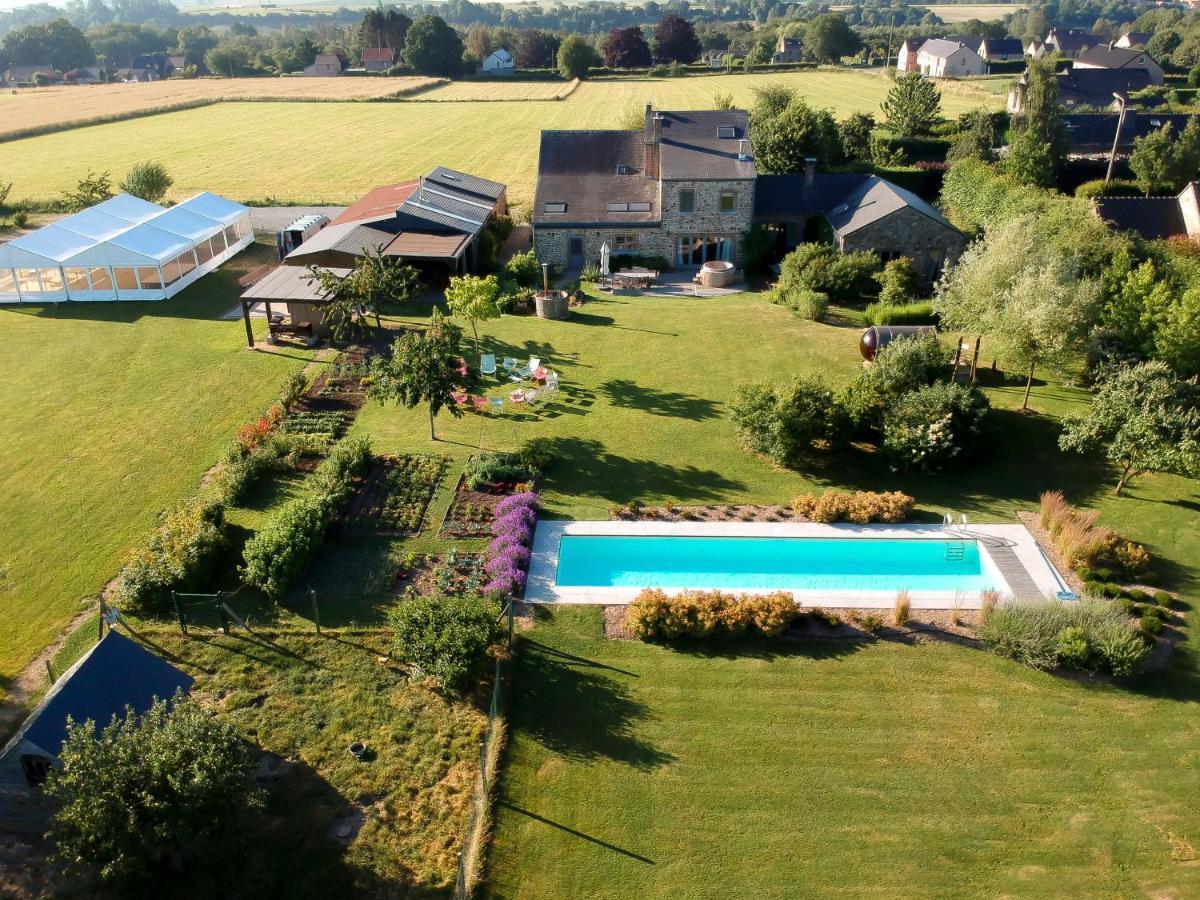 Le Champ Du Coq Villa Gesves Exterior photo